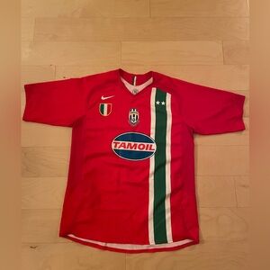 Juventus Jersey 2006-2007 3rd kit. Men US size M. Excellent condition